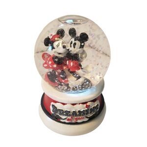 Kcare Mickey Mouse & Minnie Mouse Musical Snowglobe Dreaming of You